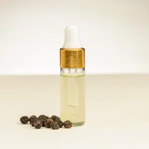 Heldere Zwarte Peperolie - Flesje met een inhoud van 4 ml